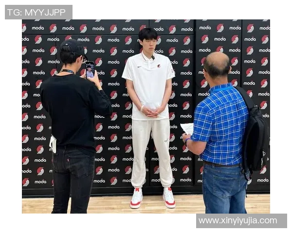 吧友们给杨瀚森支支招 目前的他有何办法能破局? 吧友们给杨瀚森支支招 目前的他有何办法能破局?